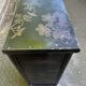 Buffet chinois vintage en laque noire sculptures Nagao des années 50