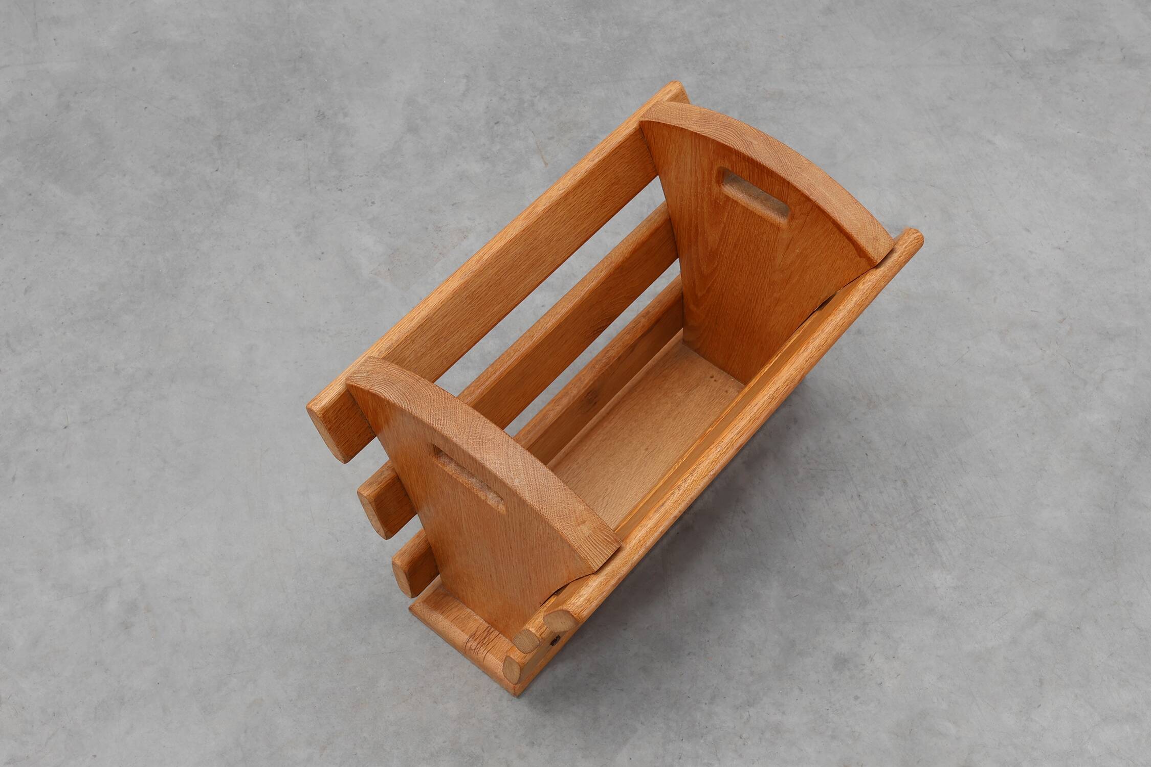 Mid-century Magazine Rack in full oak, France 1960s