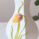 Vase vintage en barbotine tulipe signé Bassano