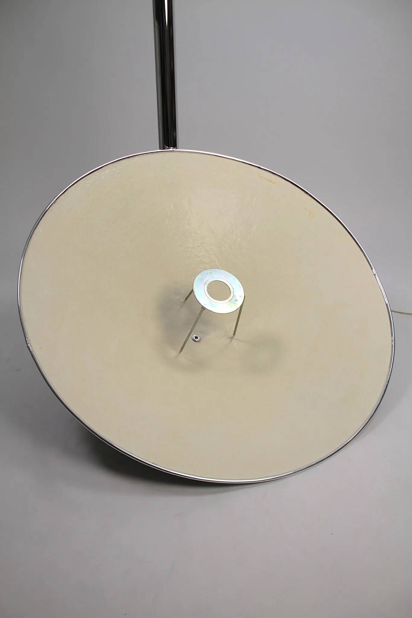Ateljé Lyktan floor lamp with rare oversized custom shade – Sweden, 1970s