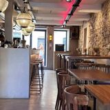 Holophane black ball suspension