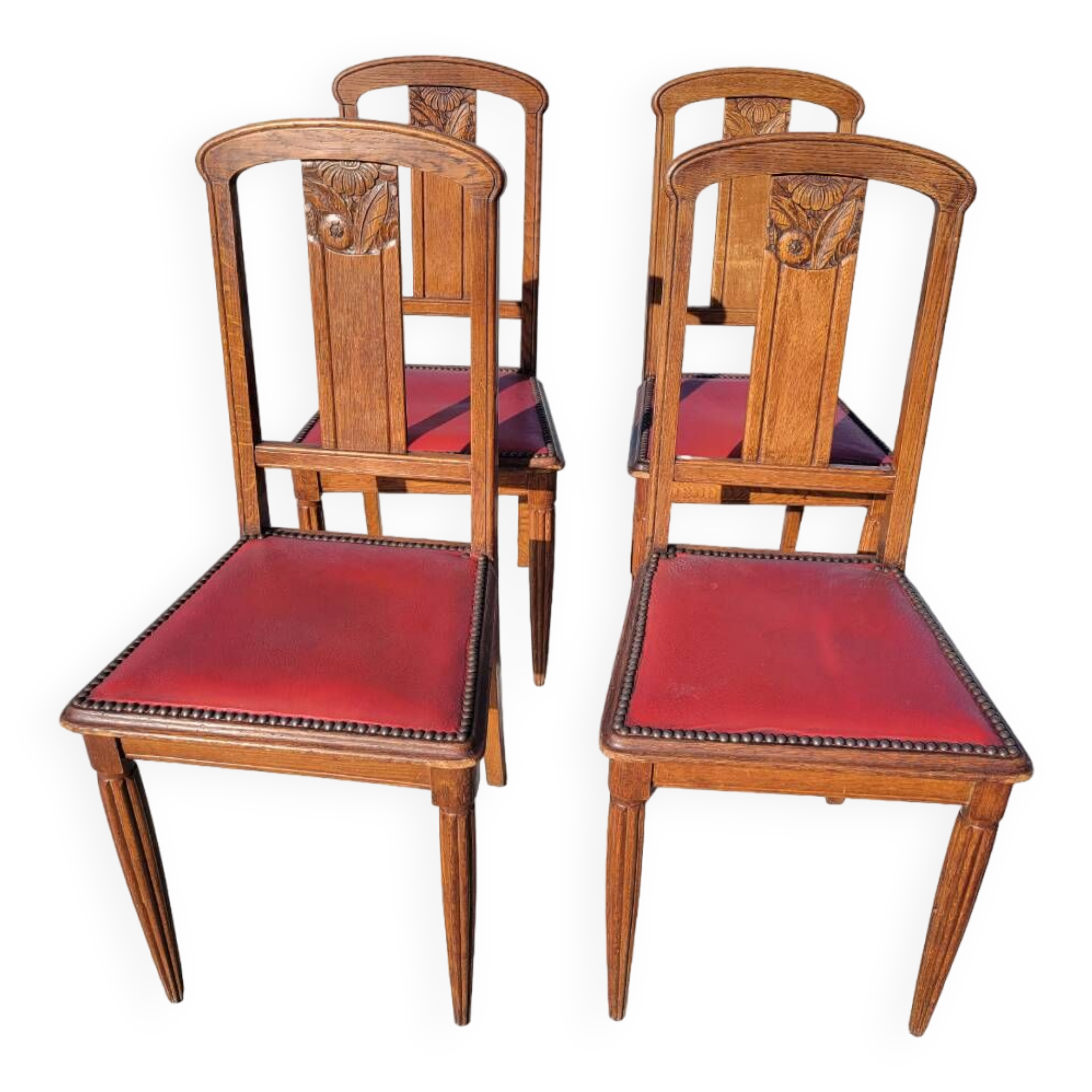 Set of 4 Art Deco Chairs in wood and red imitation leather