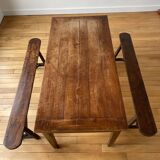 Table de ferme et ses deux bancs