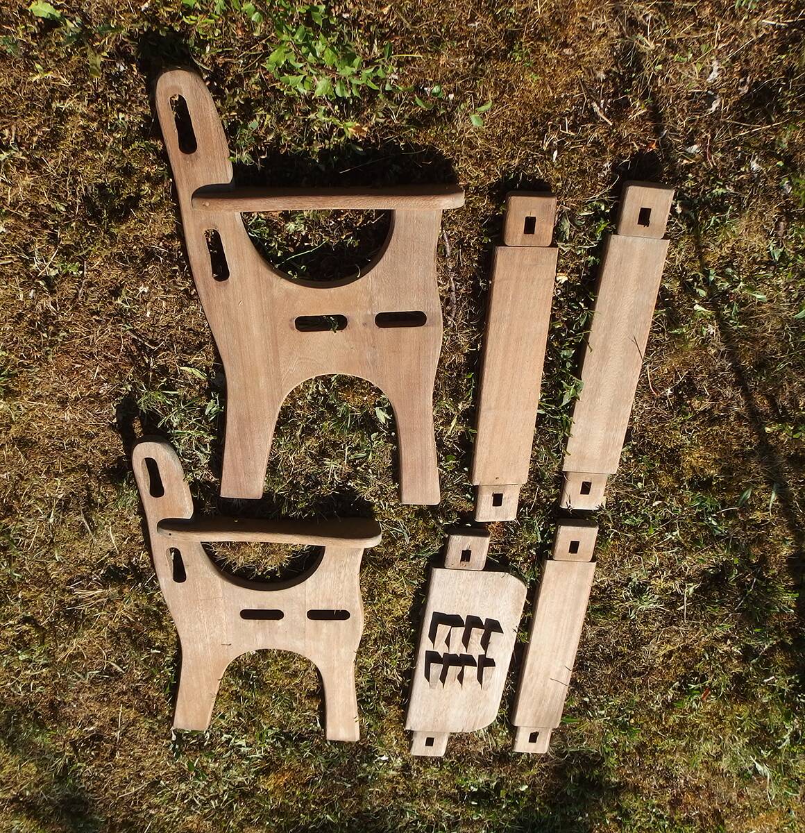 Pair of removable garden armchairs