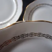 6 dessert plates in porcelain from Sologne "La Motte in good condition.