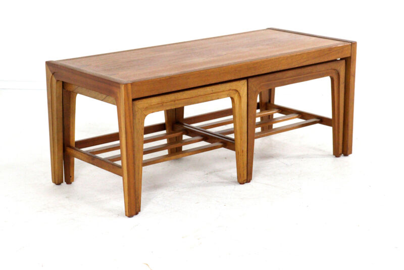 Table basse Remploy + tables d'appoint
