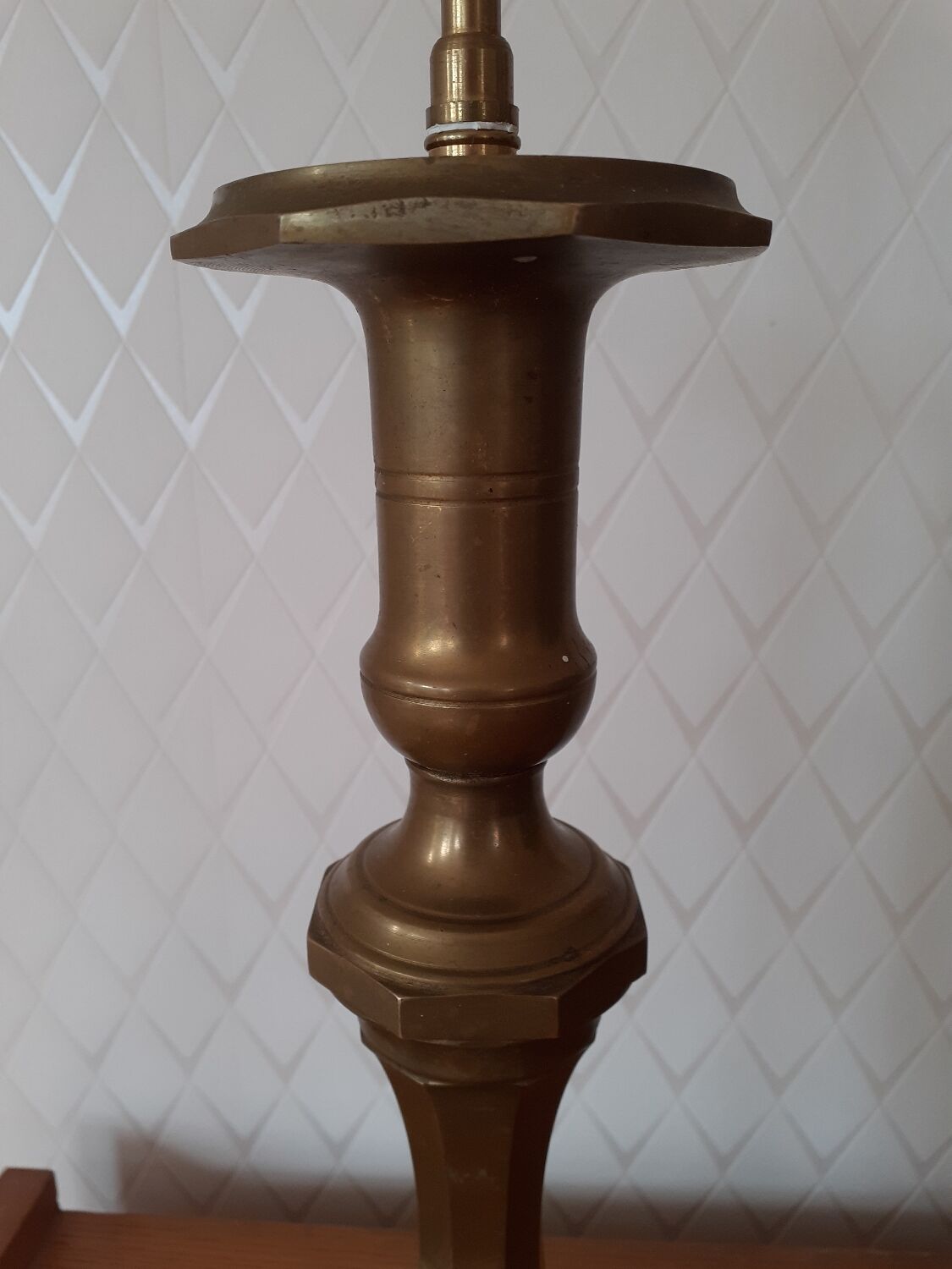 Brass candlestick lamp foot
