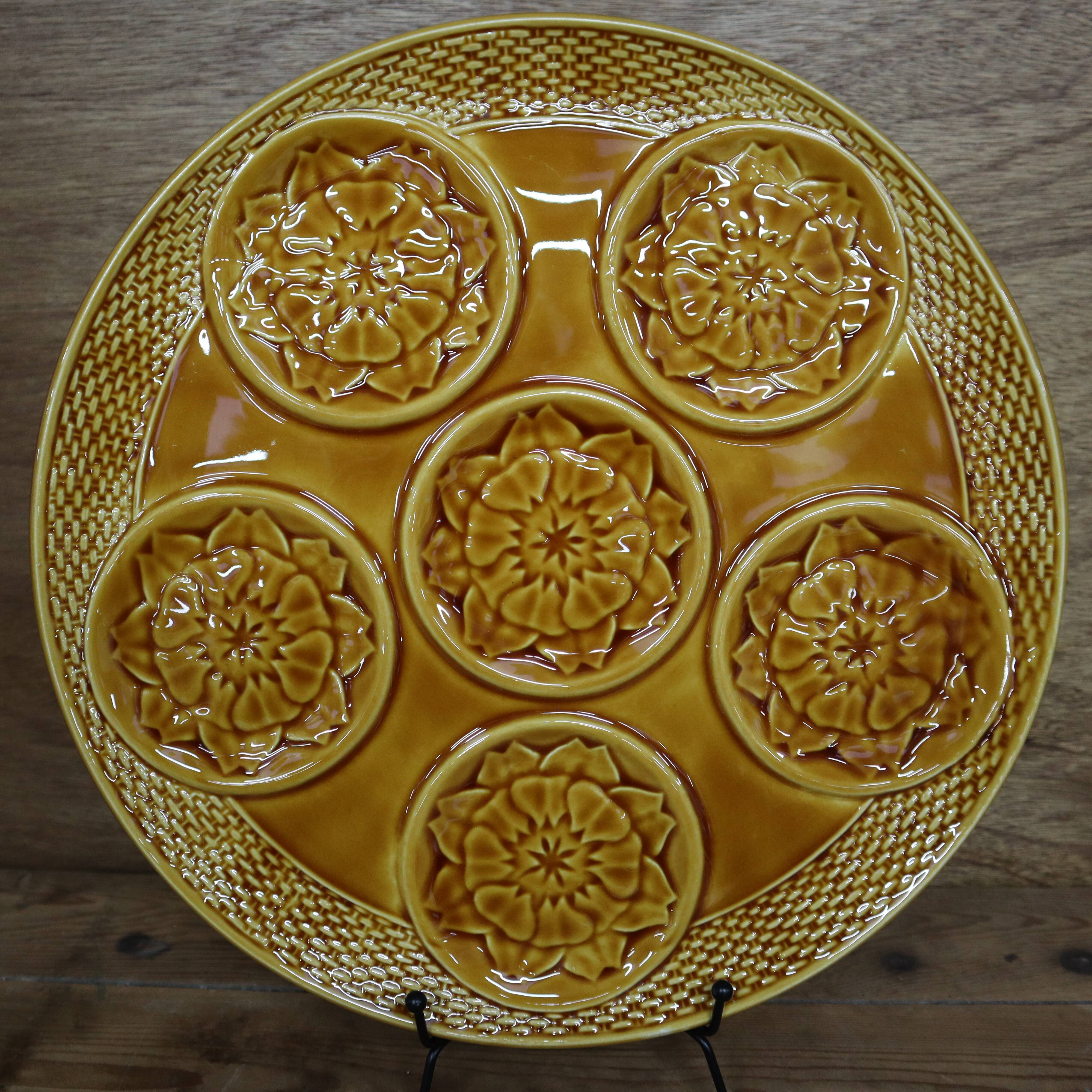 1970s Artichoke Barbotine Dish