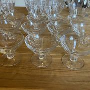 Crystal service of 44 glasses and 2 jugs from the 1930s.