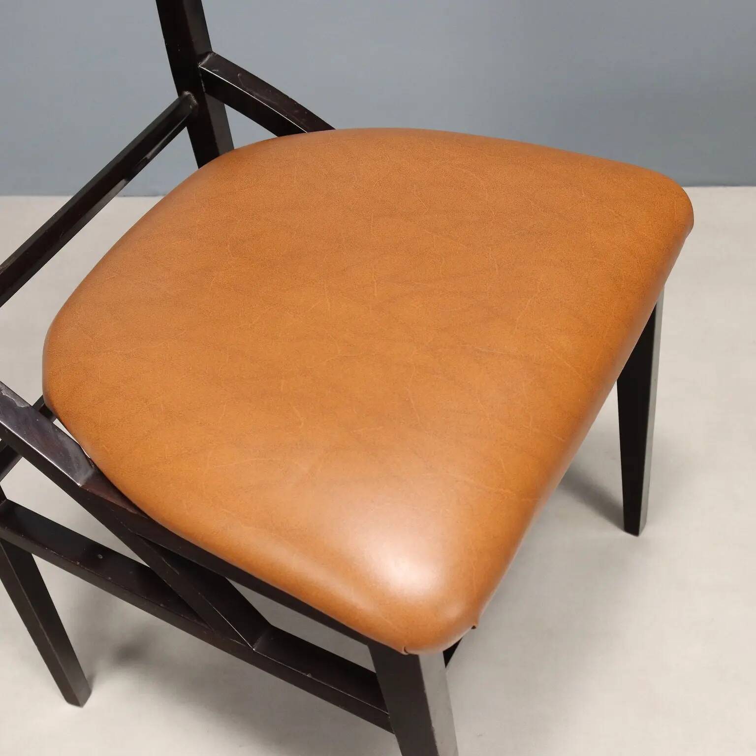 Chaises vintage en similicuir, hêtre peint, design, Italie, années 1960