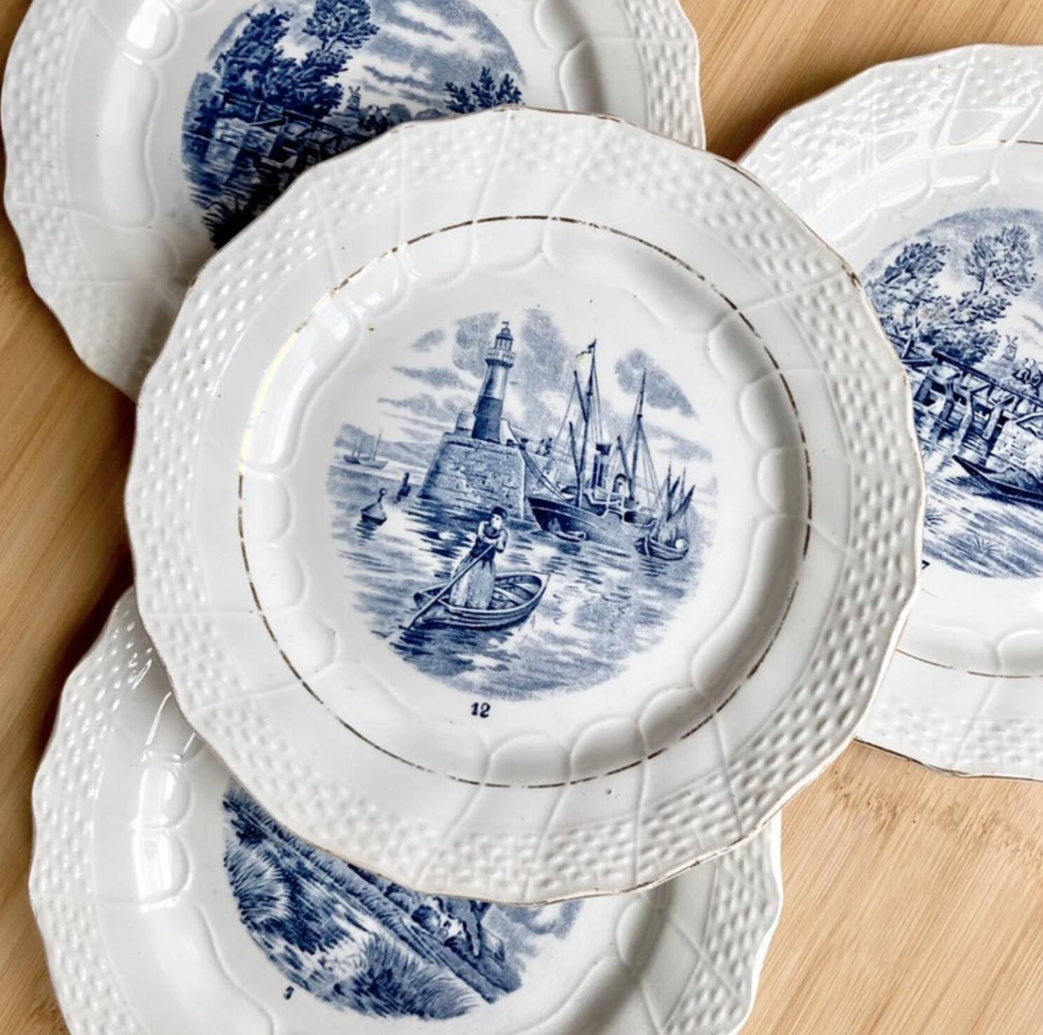 Assiettes à dessert porcelaine opaque Delft