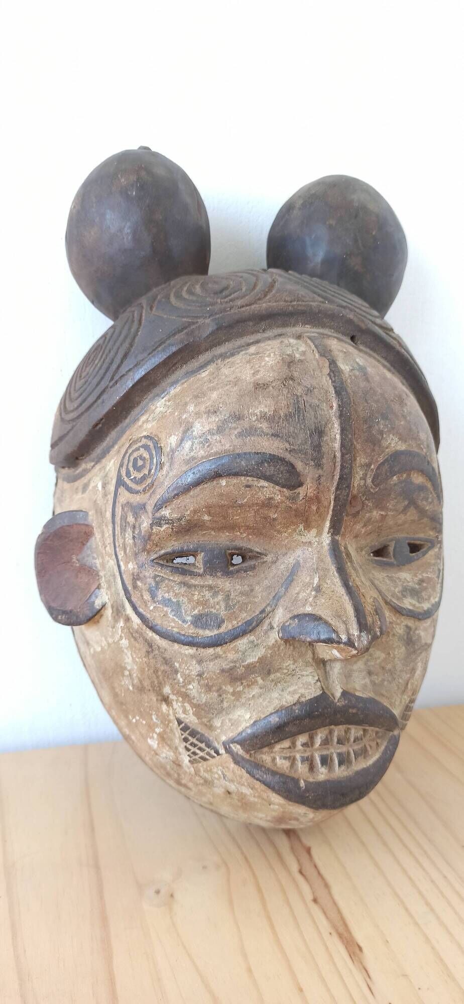 Igbo wooden mask from Nigeria - African tribal art