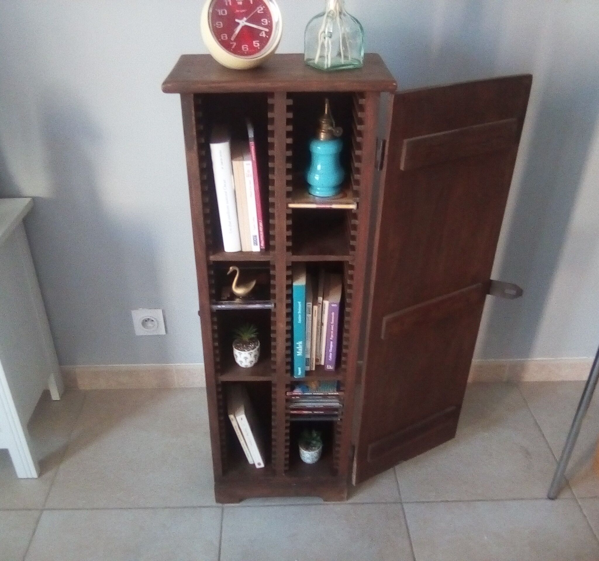 Scottish storage cabinet 80s