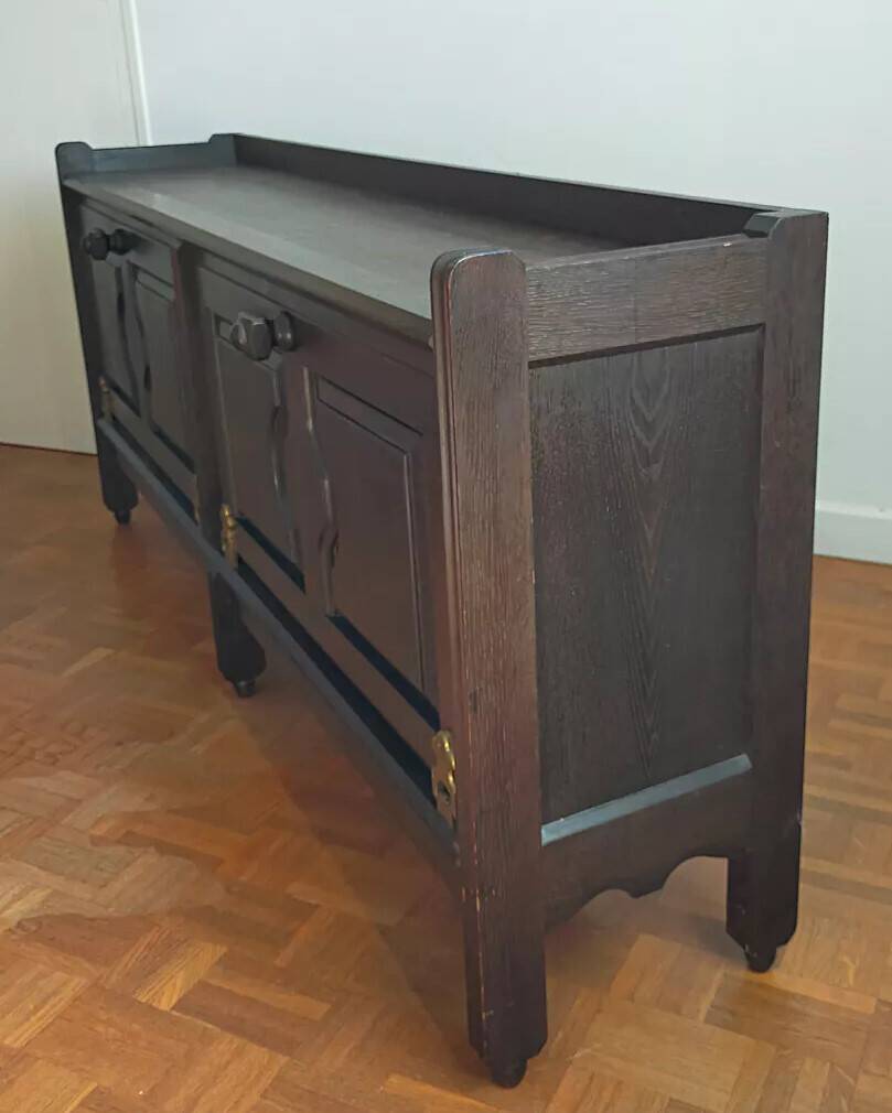 Enfilade Guillerme and Chambron in stained oak