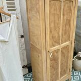 Small Parisian wardrobe