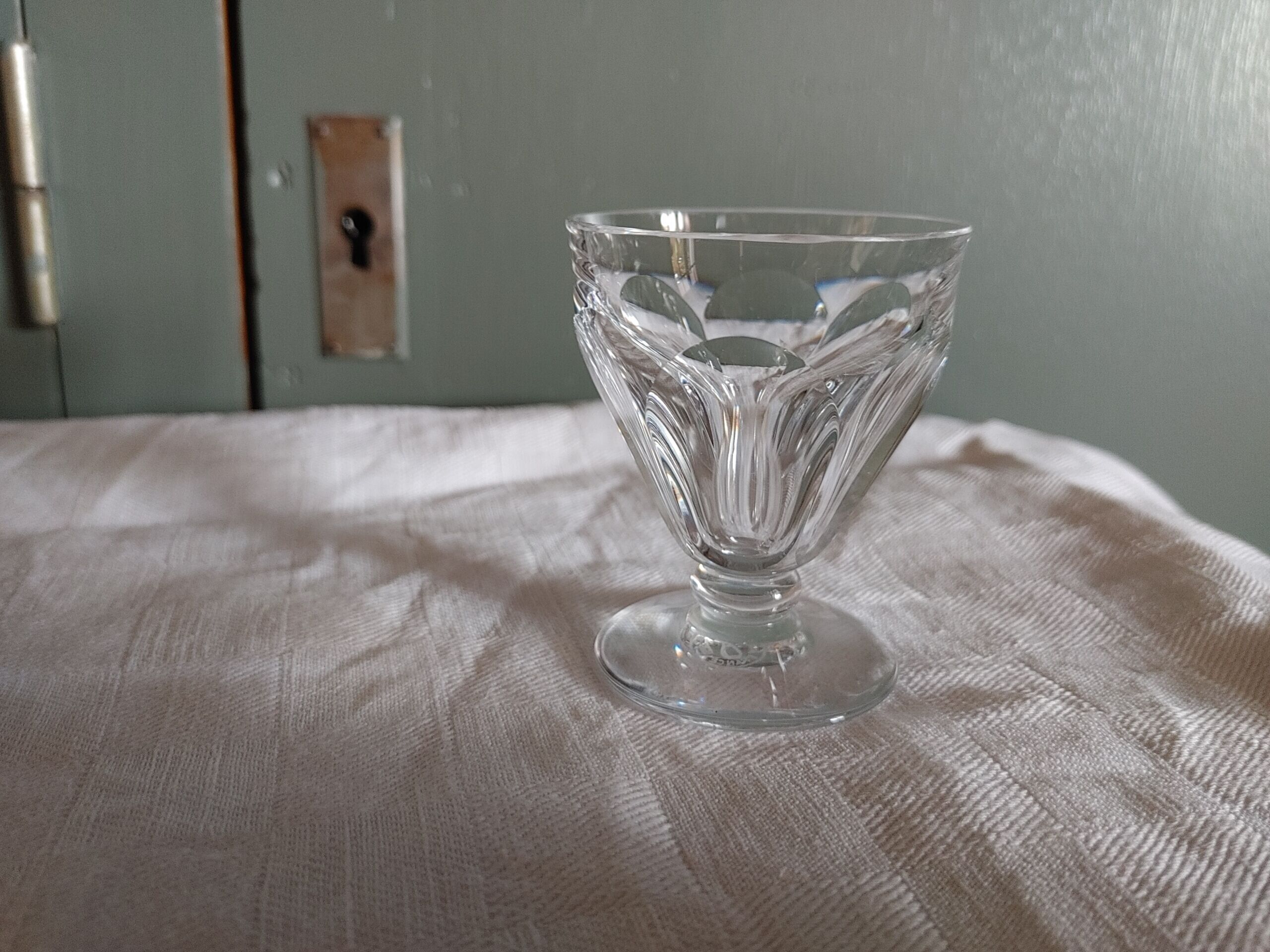 BACCARAT 1 crystal liqueur glass model TALLEYRAND - pad under the foot