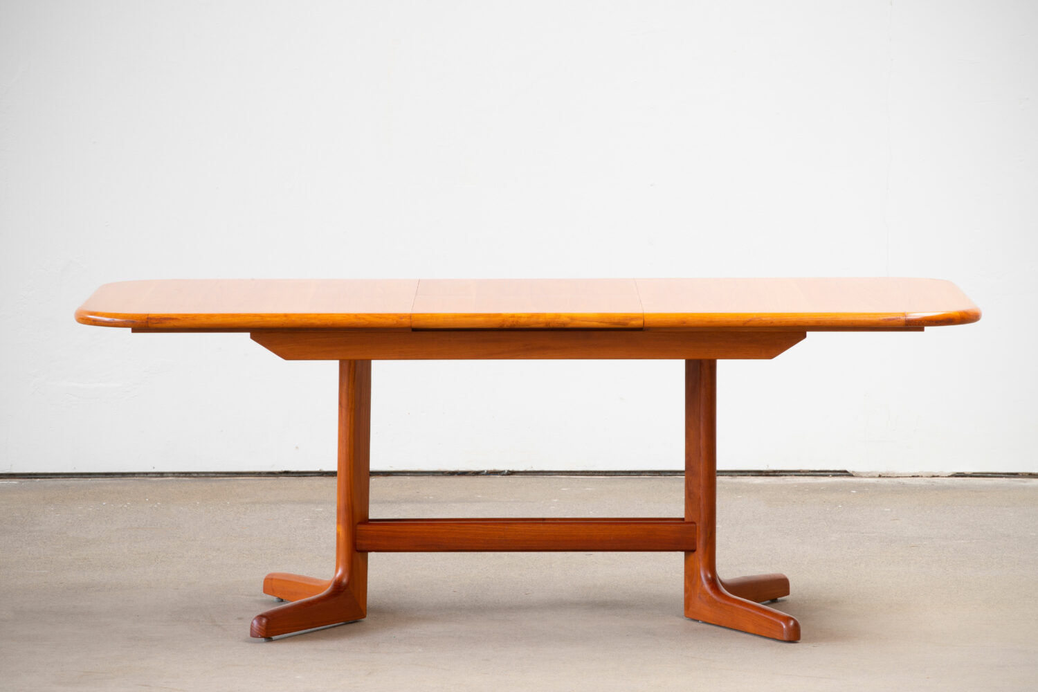 Scandinavian table in teak 1960