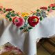 Nappe brodée main bohème chic
