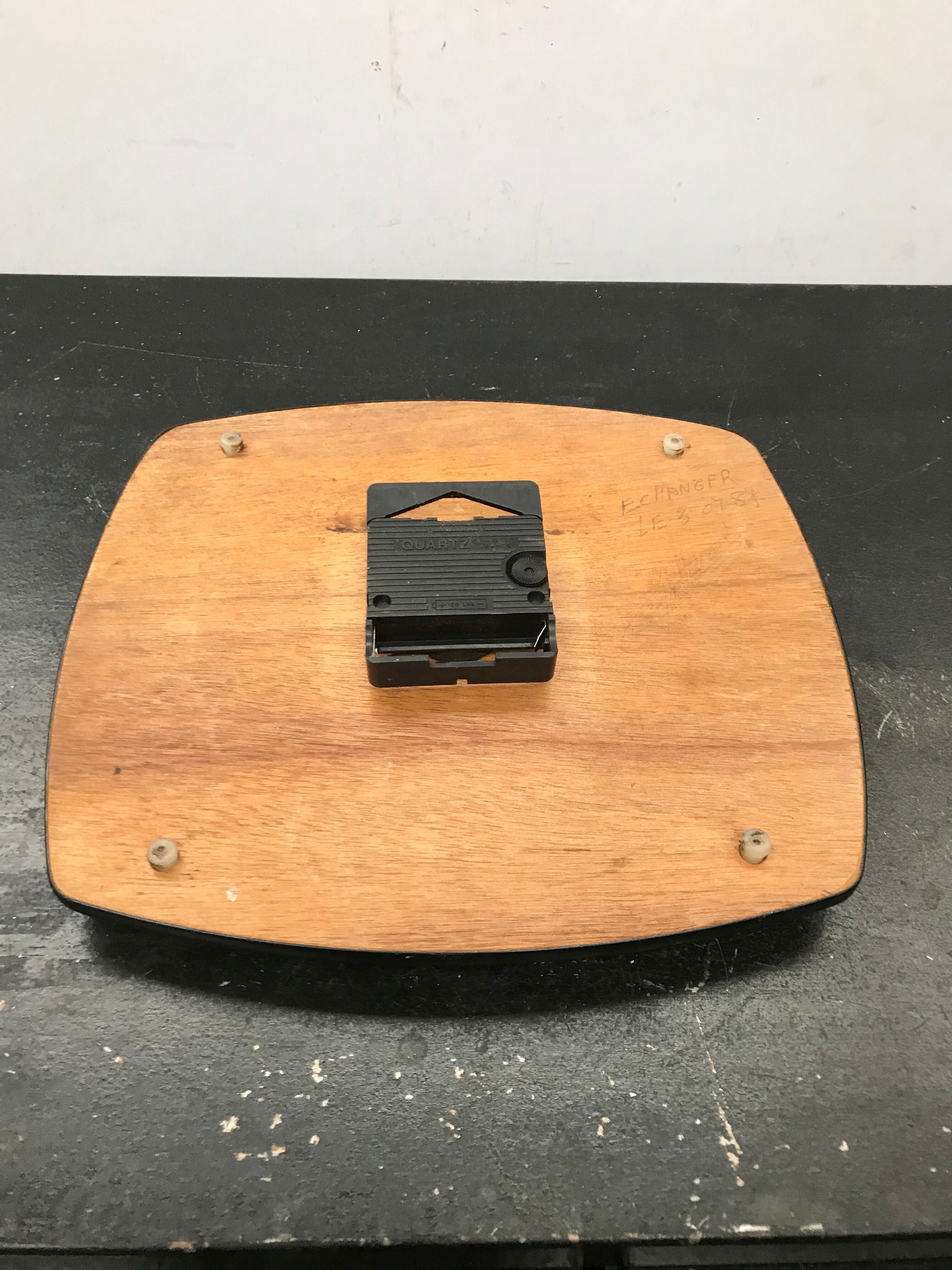 Old clock pendule Vedette formica plastic 70s vintage