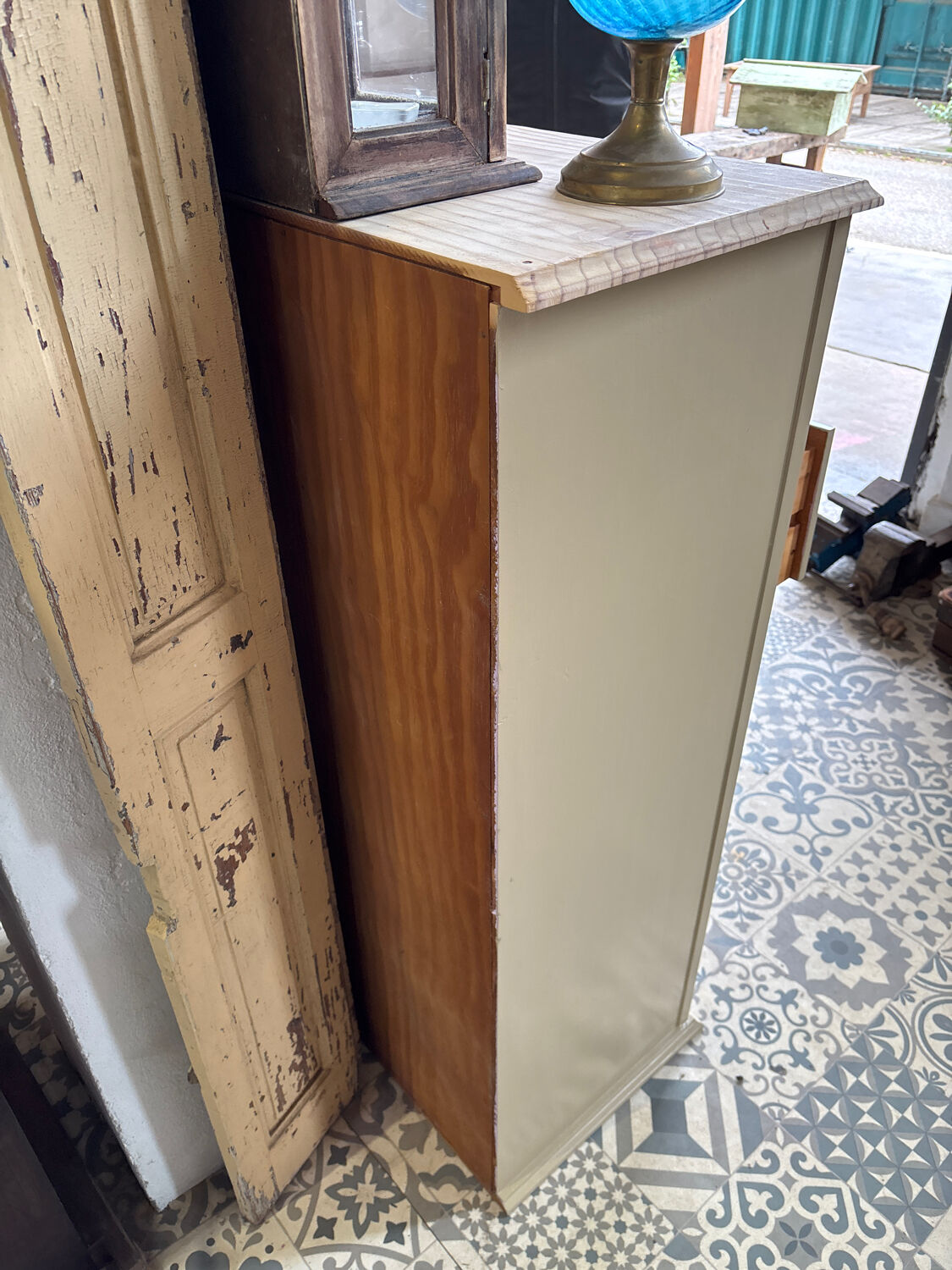 Beige sideboard with 5 drawers