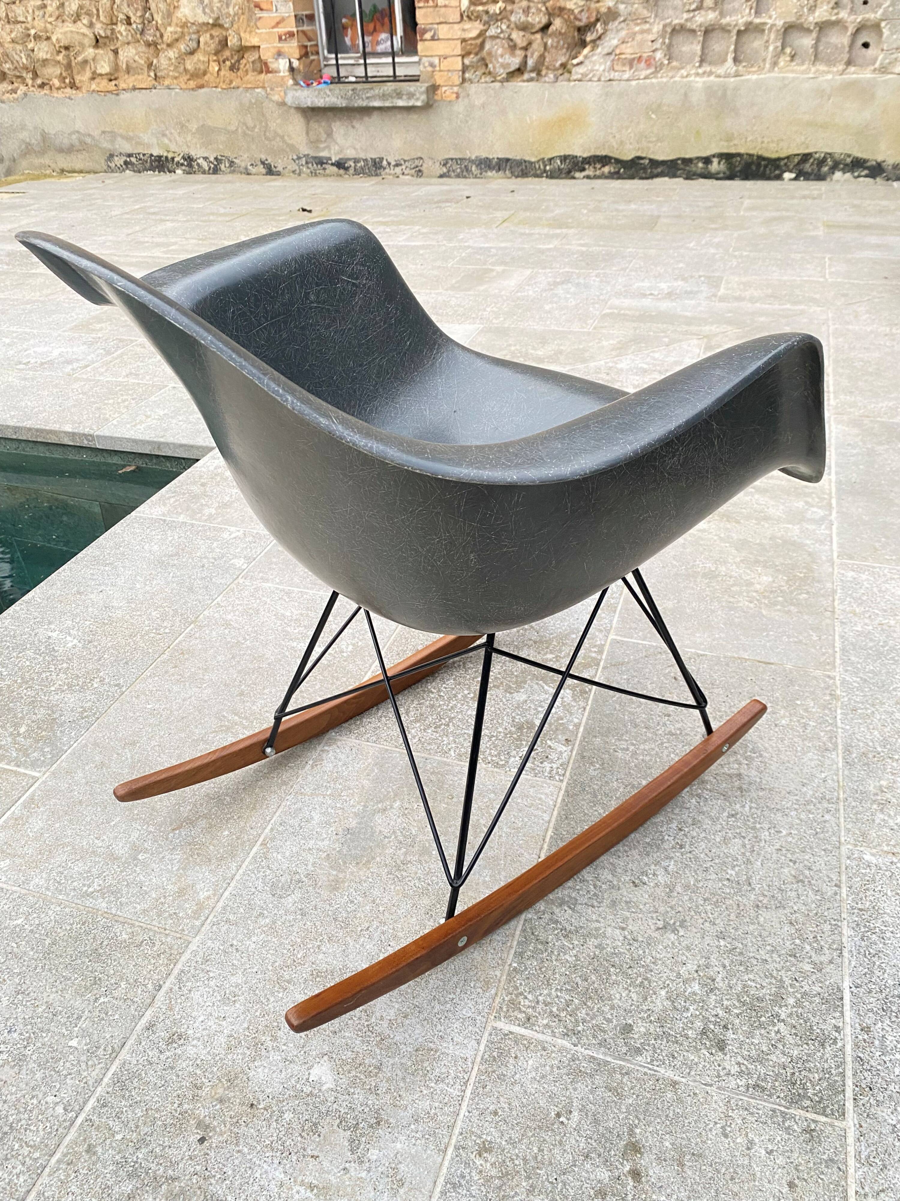 Rar eames armchair, elephant grey, zenith plastics, herman miller