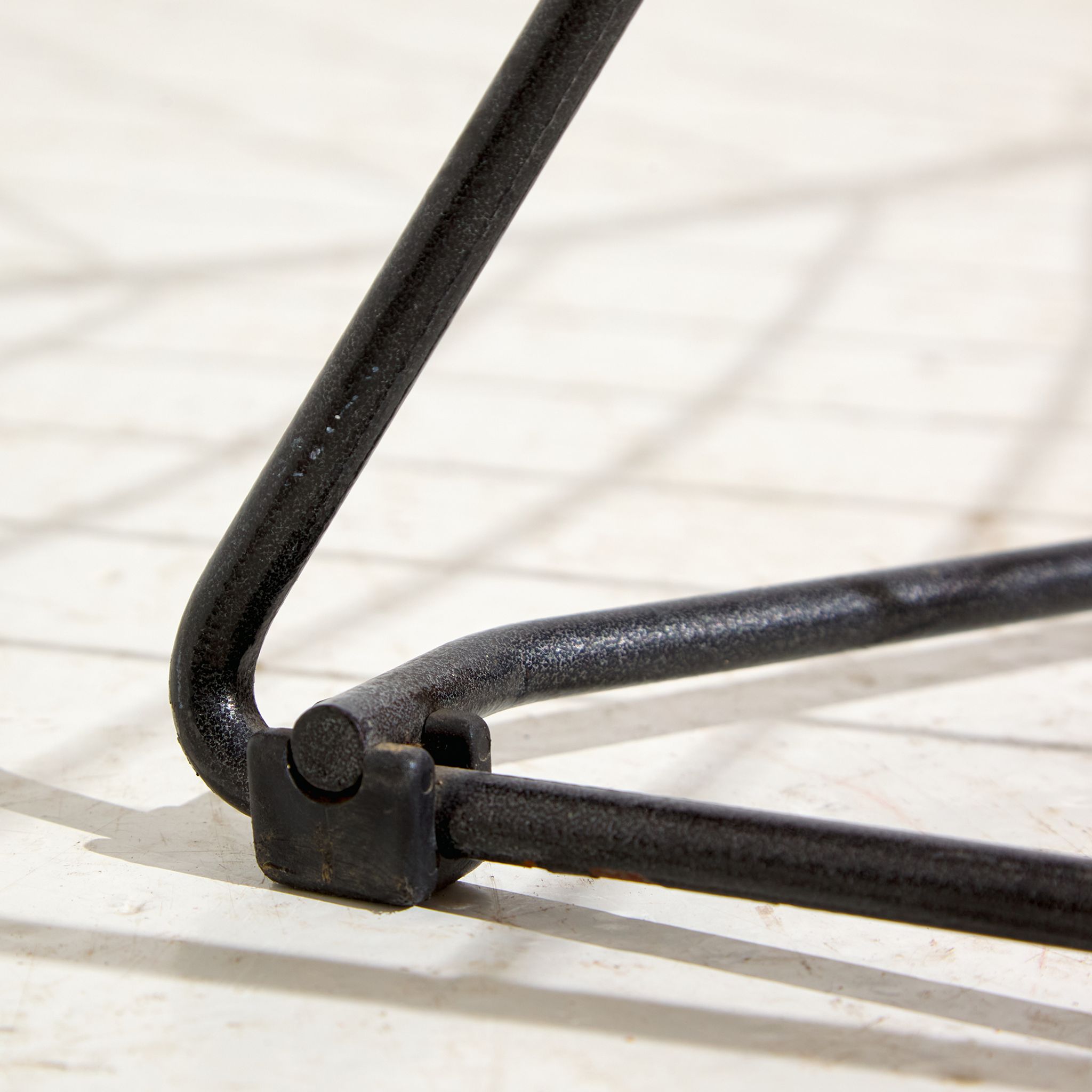 Oti lounge chair by niels gammelgaard pour ikea