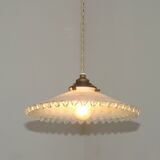 Suspension Art déco en opaline plissée blanche, France