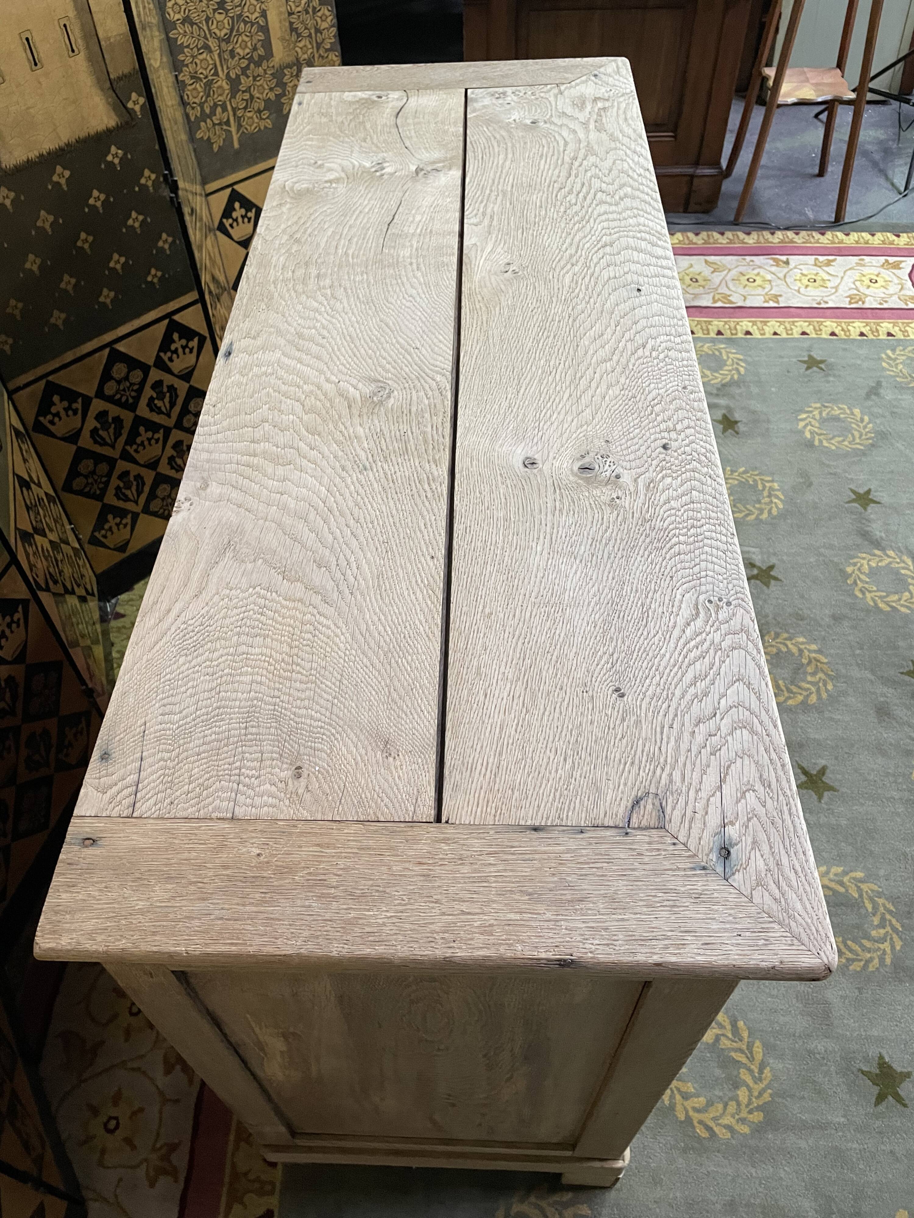 Low buffet in solid oak Louis Philippe aero gummed 19th