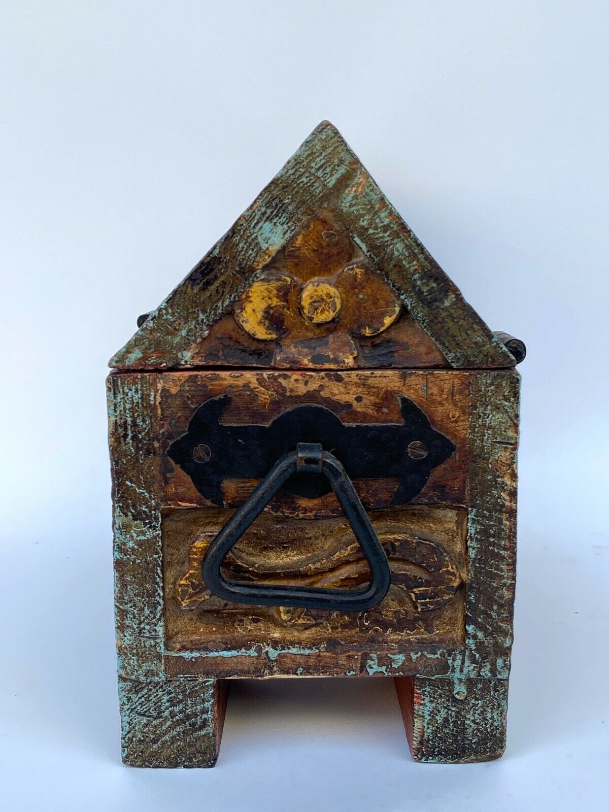 Neoghotic box carved wood inspiration renaissance xx eme polychrome