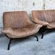 Ensemble canapé 2 fauteuils et table basse en banbou et cuir 1970