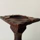 Cendrier sur pied vintage en bois sculpté