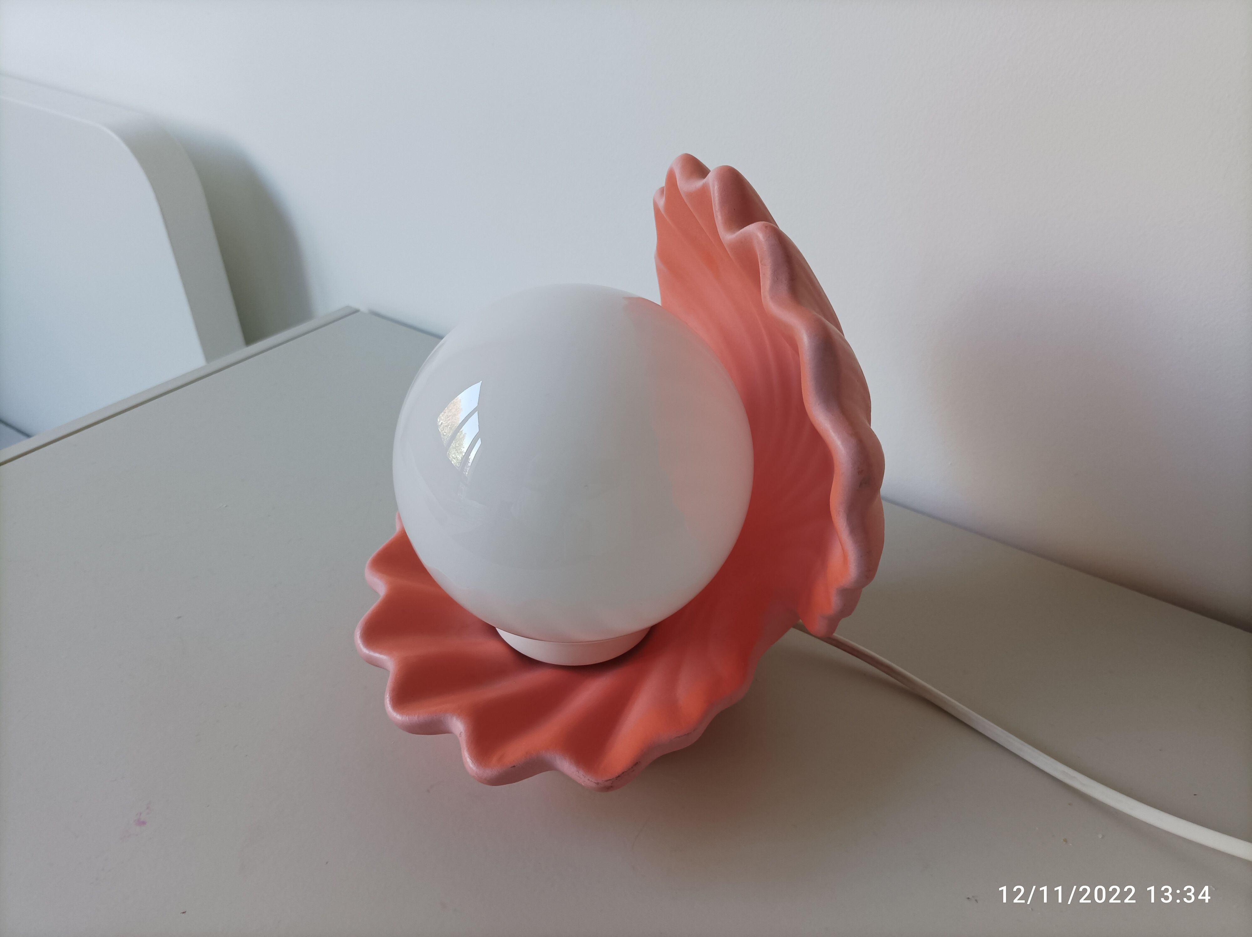Vintage shell lamp