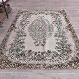 Brown & beige vintage rug 173x253cm