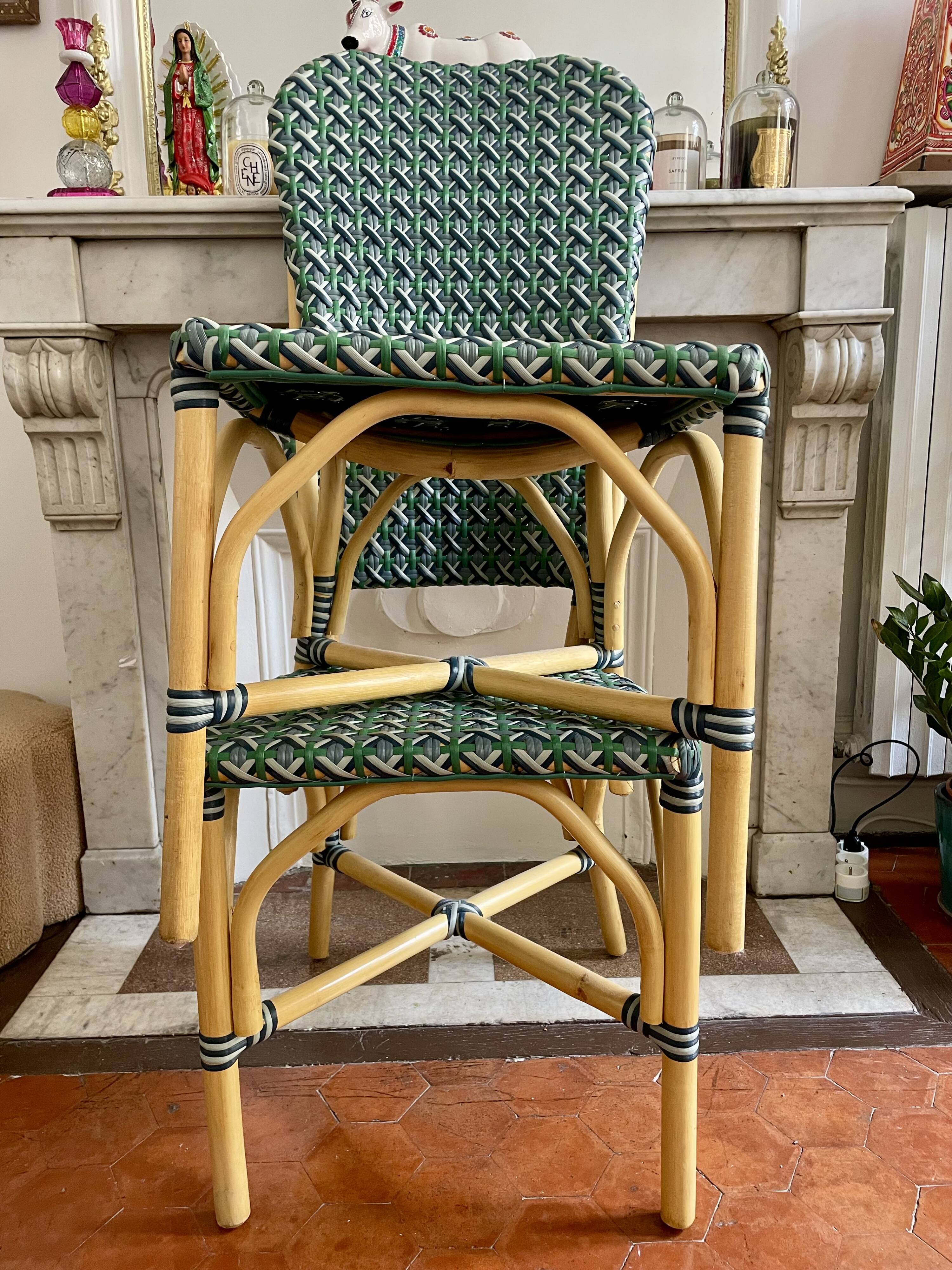 Paire de chaises bistrot neuves