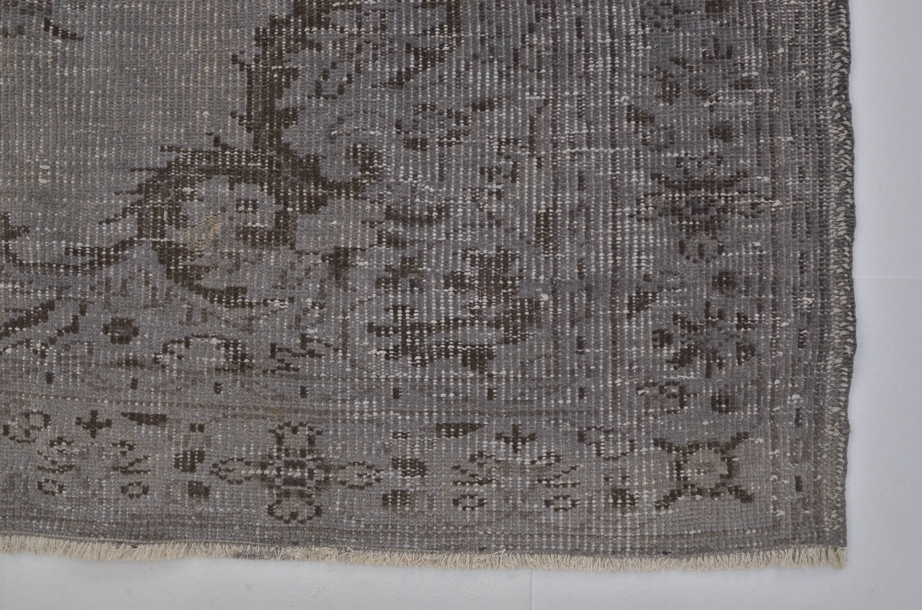 Grey Handknotted Area Rug sku 1510