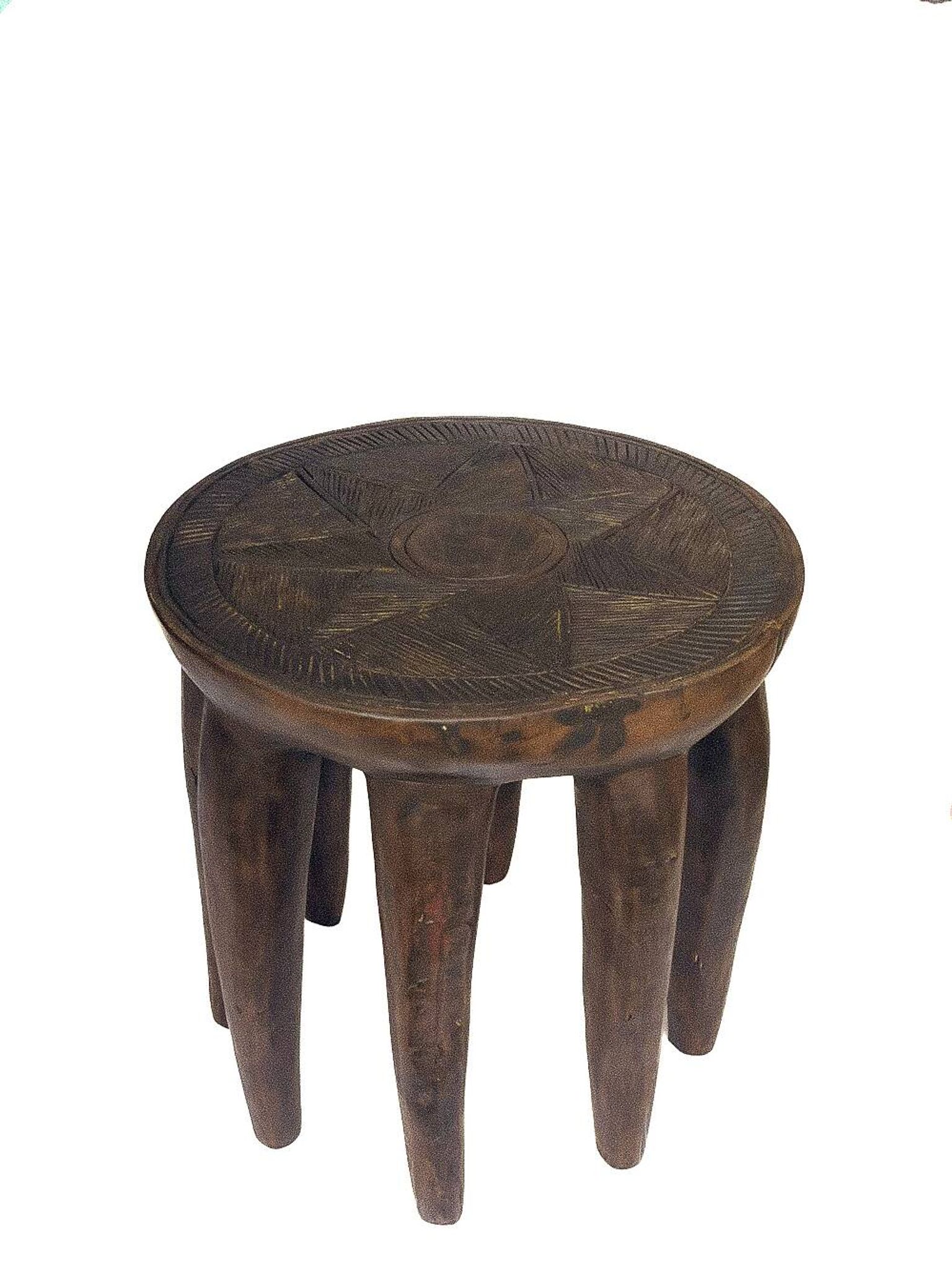 Grand Tabouret Nupe 8 pieds 50 cm– Sculpture tribale en bois massif, pièce