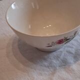 Very nice porcelain bowl in good condition.