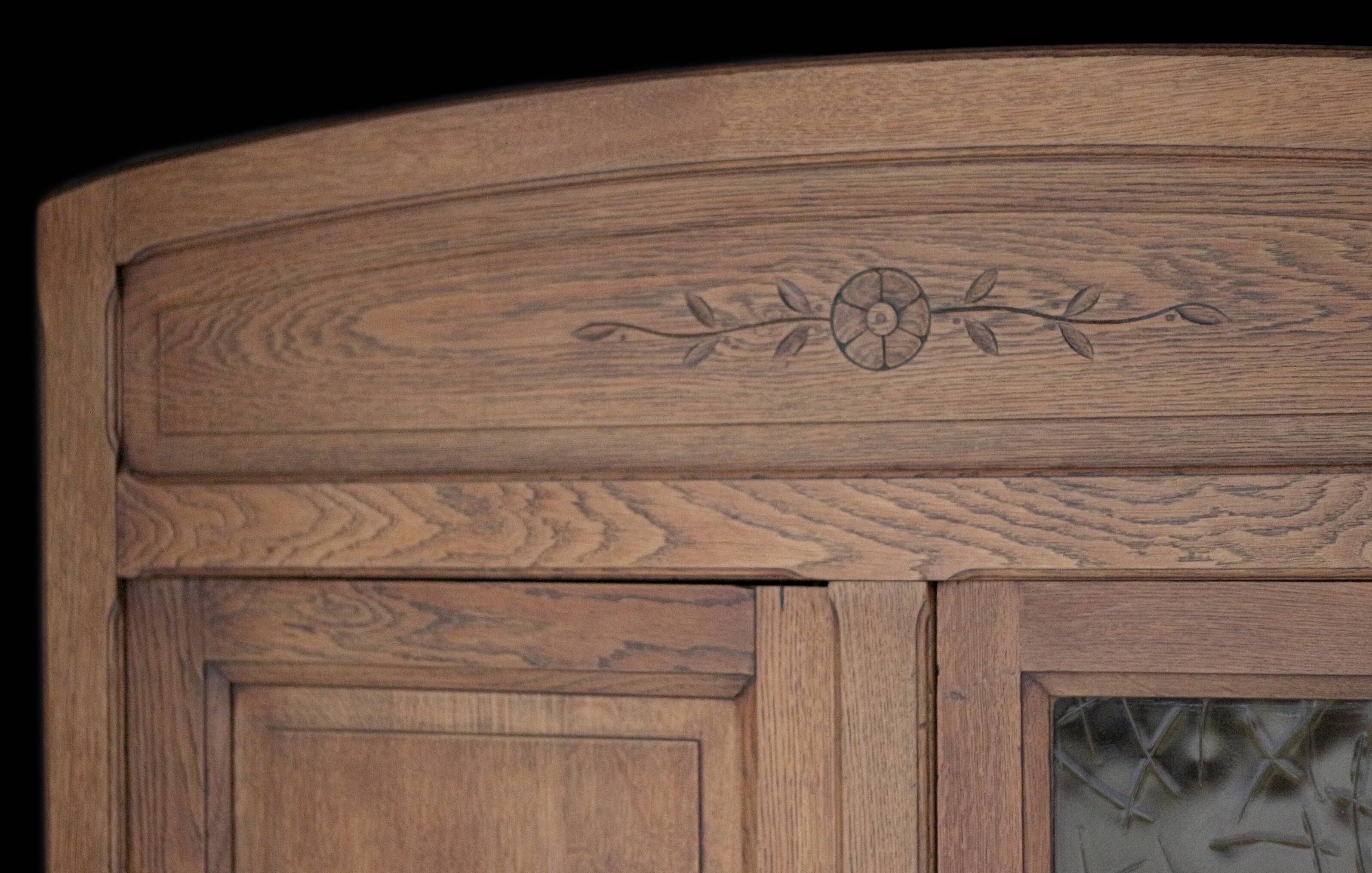 Superb large Parisian oak wardrobe (1930s/1940s)