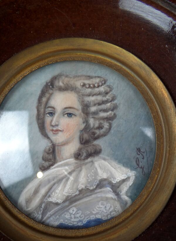 Miniature portrait à la gouache d'une femme aristocrate encadré, XIXème