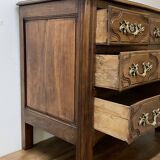 Petite Commode  Dite " Parisienne " En Noyer Et Hêtre .