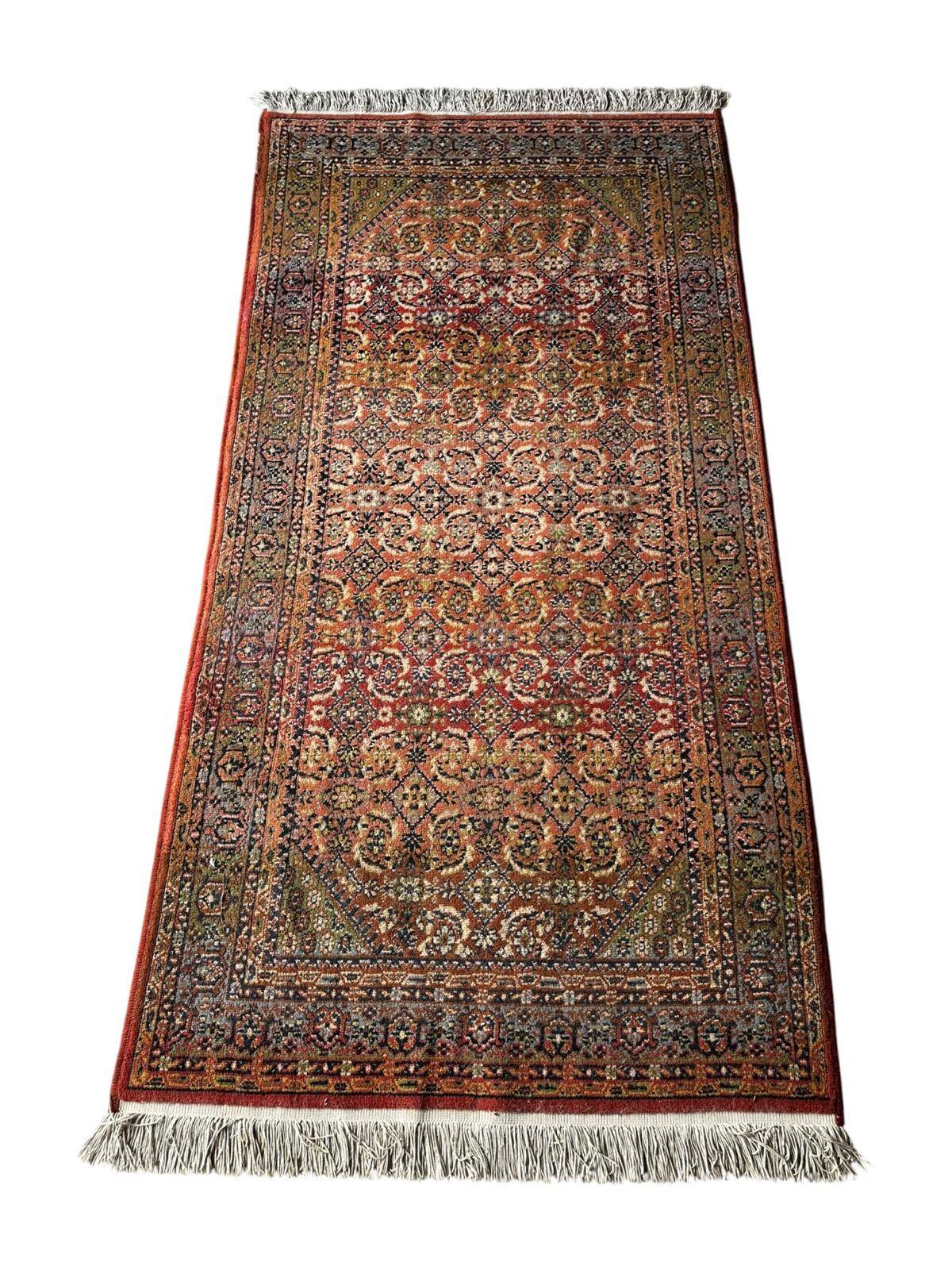 Oriental style rug 100cm x 205cm