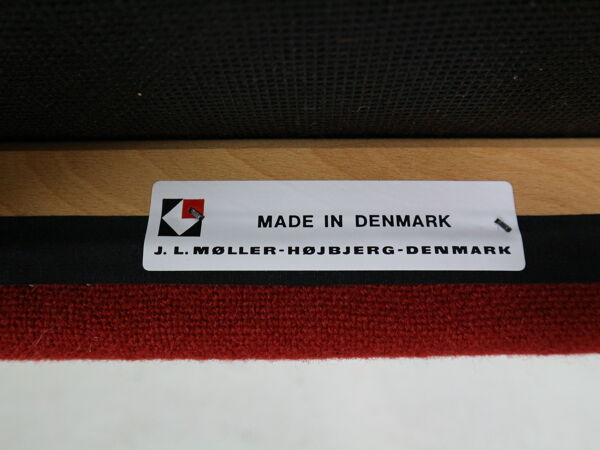 4 chaises modèle 84 de Niels Otto Moller pour Højbjerg, Danemark années 1970