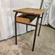 Bureau d'écolier 1950 une place taille adulte avec casier
