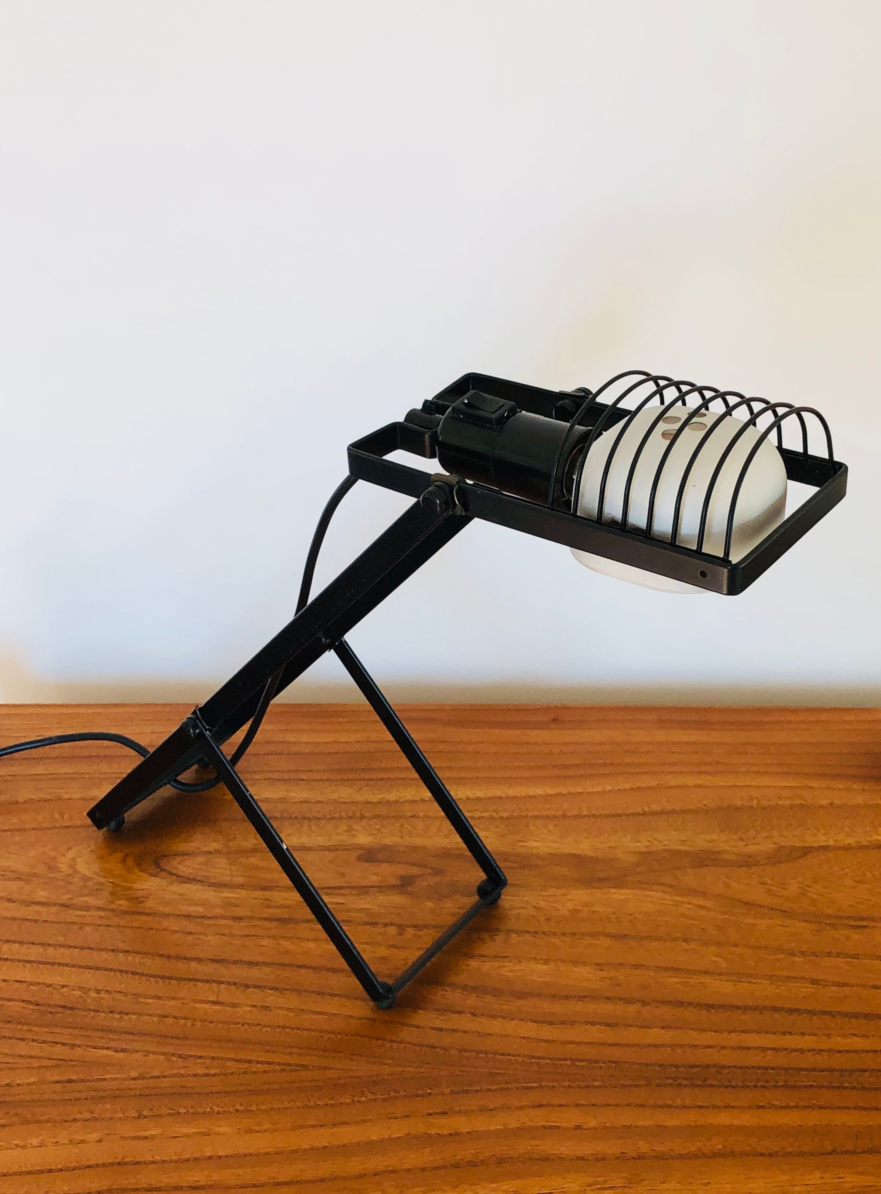 Model lamp "Sintesi" tavolo by Ernesto Gismondi for Artemide, Italy 70s