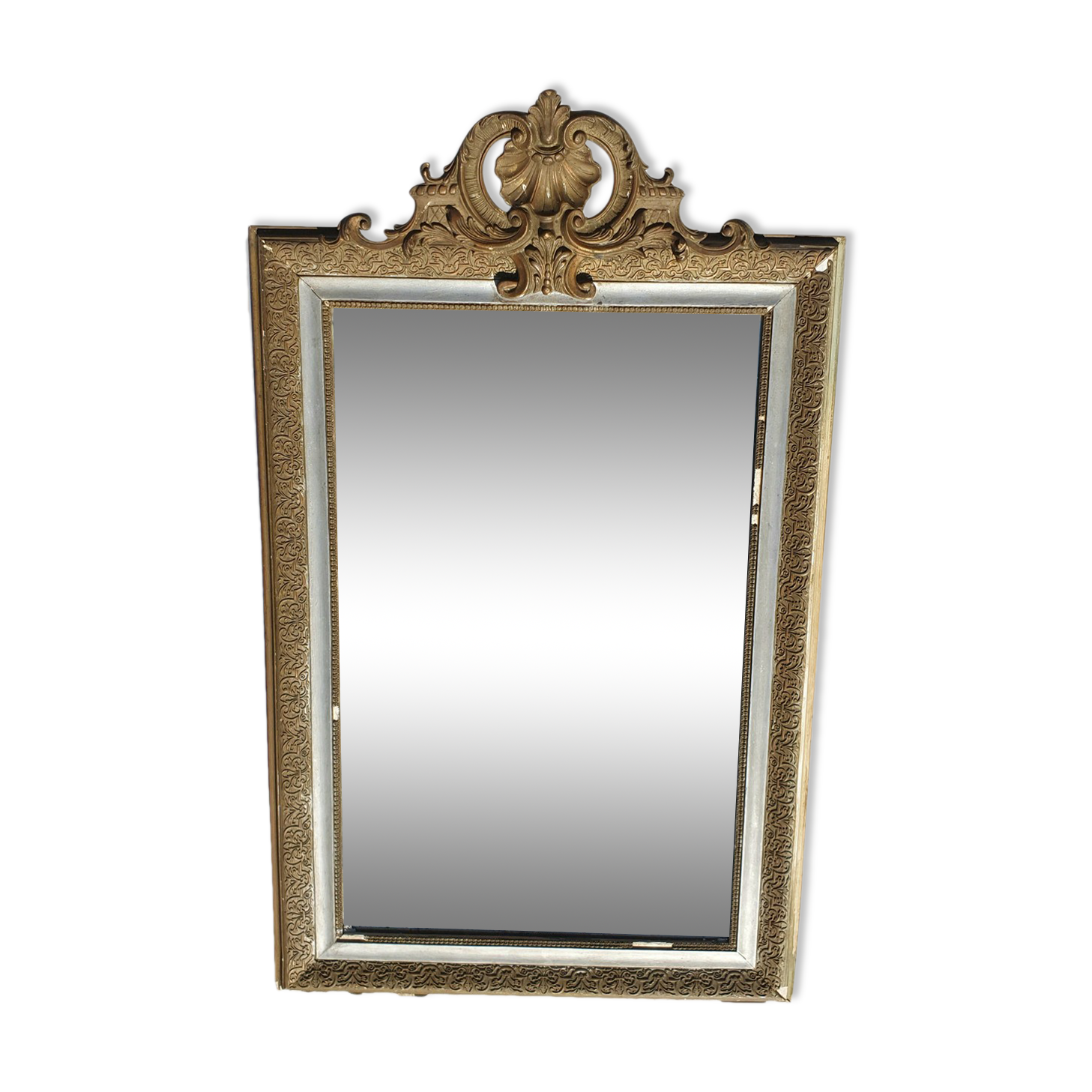 Large mirror with gold and silver pediment 71x115cm