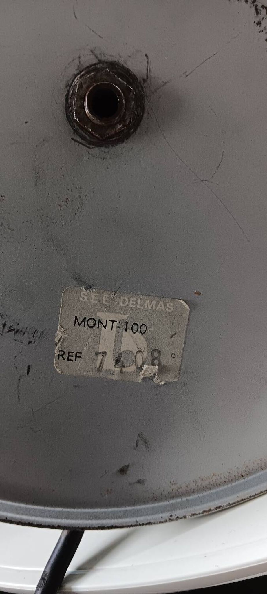 Delmas Lamp