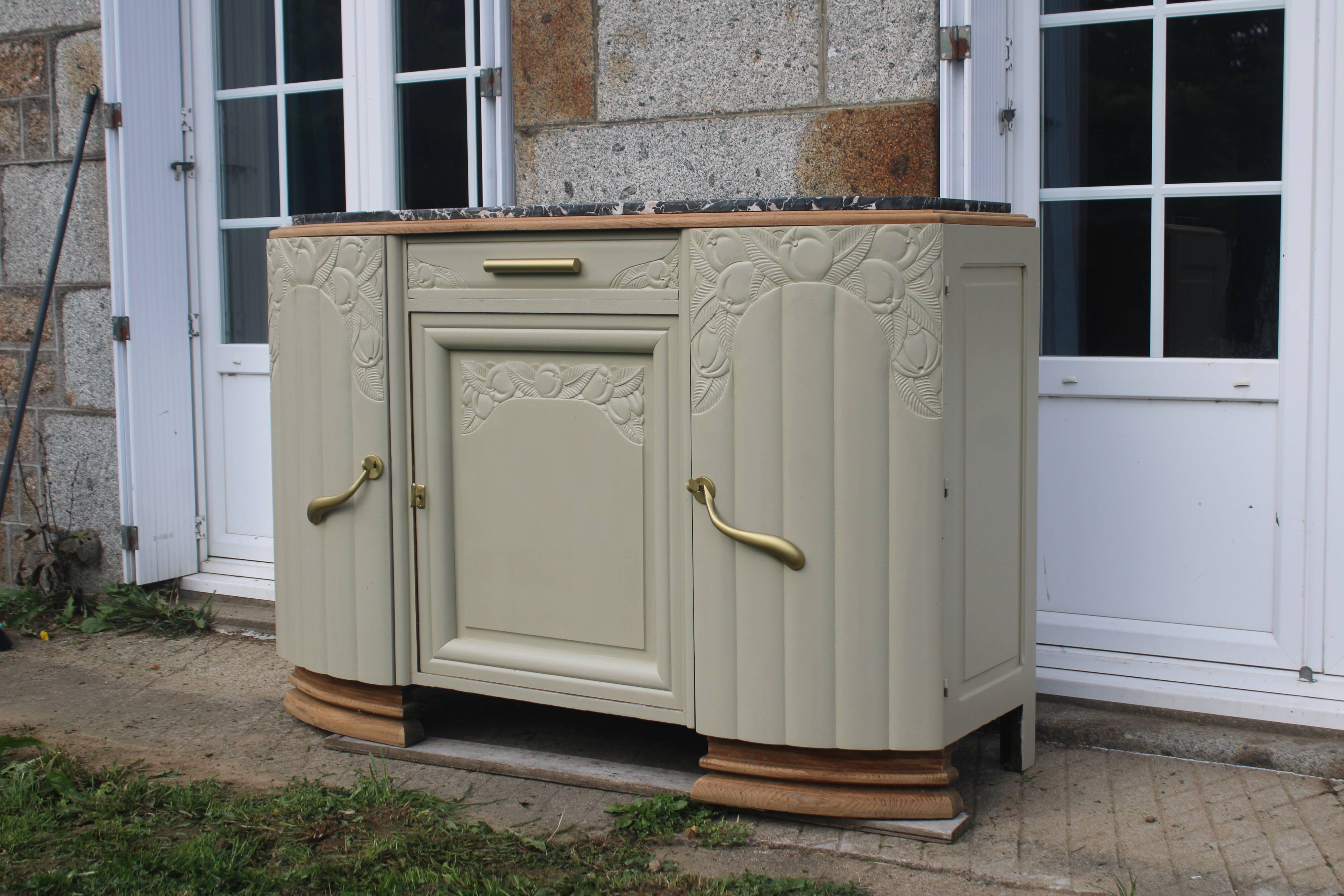 Art Deco sideboard in renovated solid oak – marble top