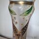 Vase en opaline émaiillée avec du muguet