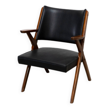 Leather lounge chair by Dal Vera