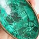 Mini bowls in malachite for jewellery or rings.